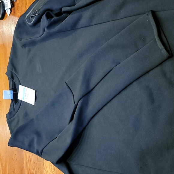 COPY - NWT NIKE NSW TECH FLEECE CREW M  SWEATSHIRT - Picture 3 of 5